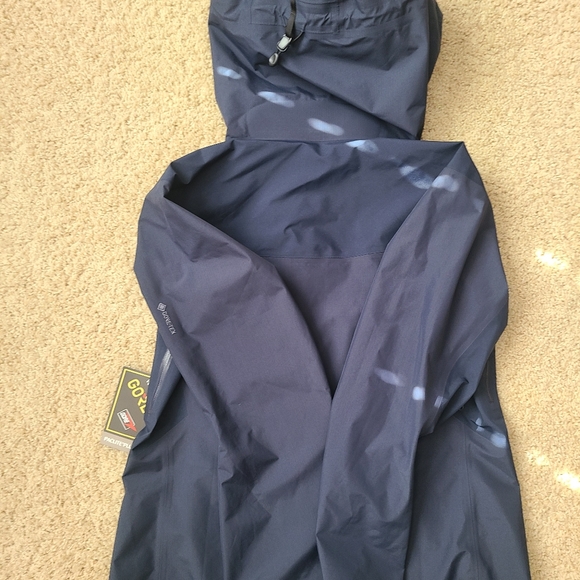 NWT Arc'teryx Beta SL Hybrid Jacket - Women's Size L Color Cobalt - Picture 6 of 8
